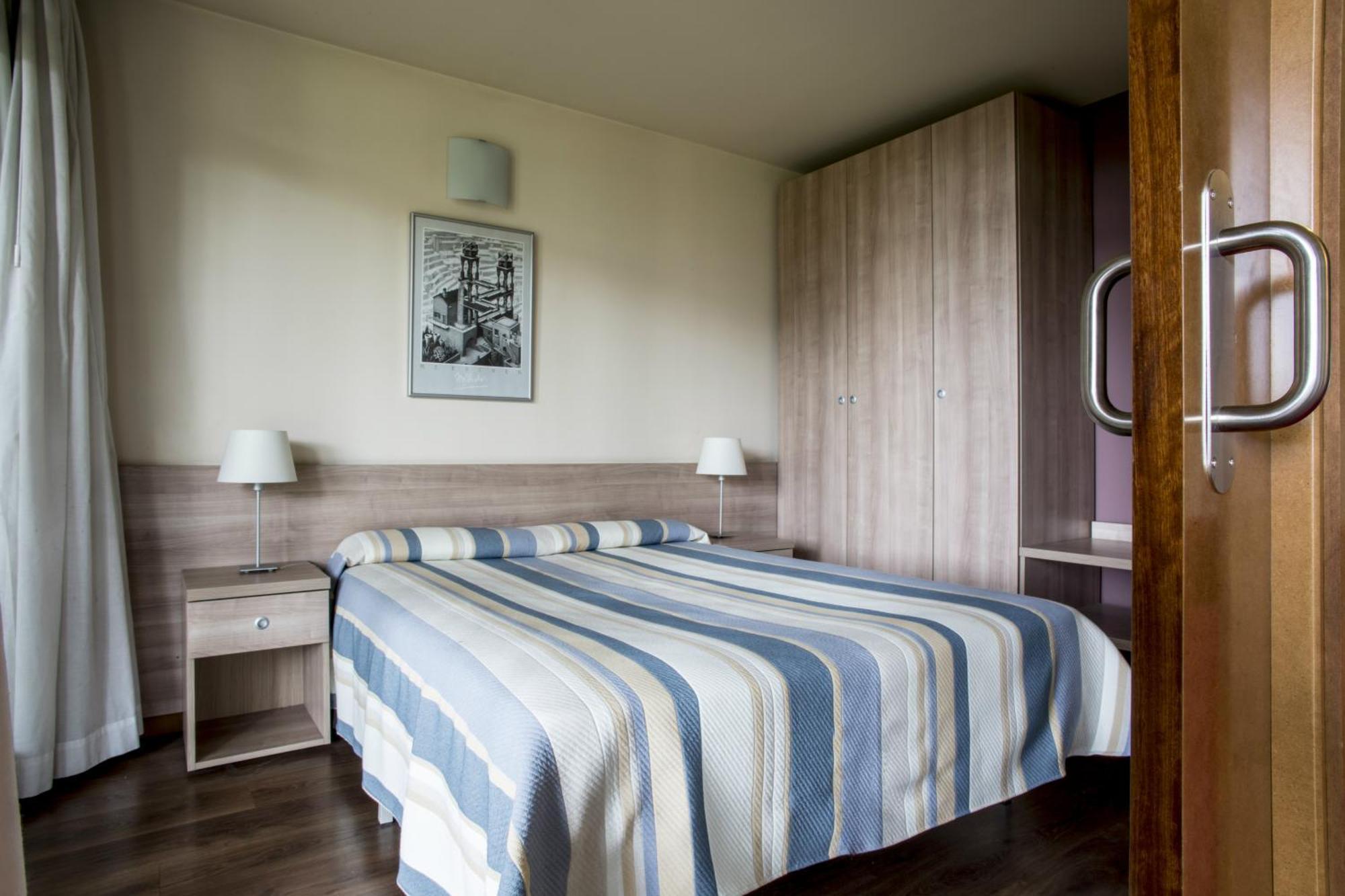 Residencia Universitaria Resa Hernan Cortes Salamanca Esterno foto